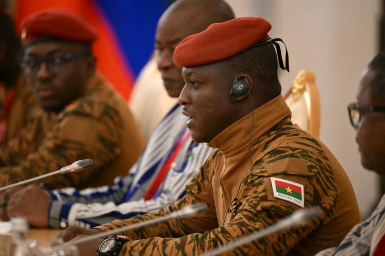 RUPTURE DIPLOMATIQUE : la France retire tous ses diplomates du Burkina Faso, une crise sans précédent