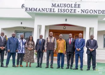 Journée de la Libération : à Makokou, Oligui Nguema honore la mémoire d’Issoze Ngondet