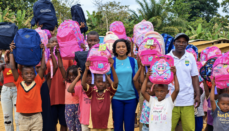 Ogooué-Ivindo : la Fondation Ma Bannière étend son soutien aux écoliers des zones rurales